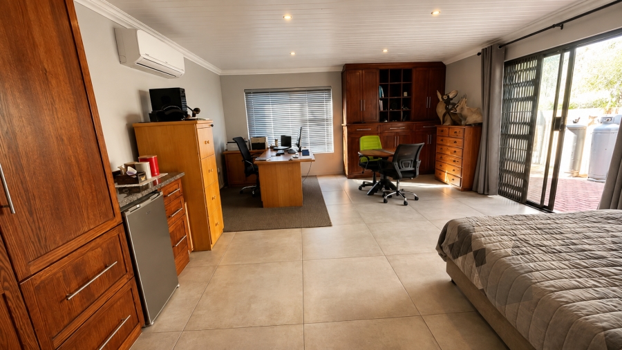 3 Bedroom Property for Sale in Wilkoppies North West